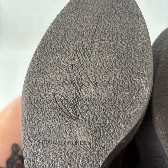 Donald J Pliner | Tiara Dark Brown Wedge Boots with Faux Fur | Size 9 - Picture 2 of 5